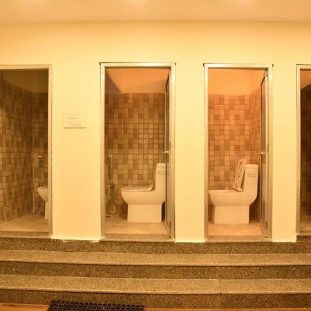 Hotel Relax Inn Allāhābād Junction Dış mekan fotoğraf